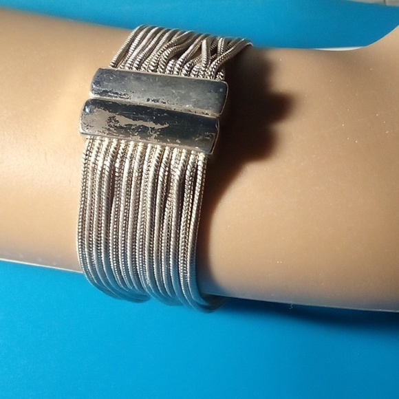 💝2/$20💝 Magnet Silver Tone Multi Strand Bracelet - Picture 2 of 4